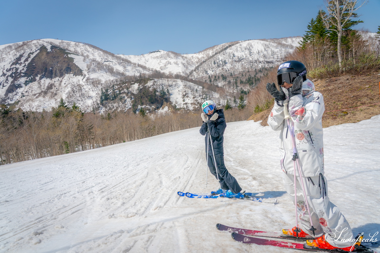 キロロリゾート｜ポカポカ陽気で絶好の春スキー日和♪こんな日は、みんなで思いっきり春雪を満喫しましょう！